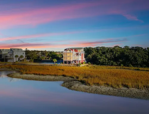 A Coastal Landmark: History & Beauty of the Morris Island Lighthouse